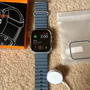 Apple Watch SE GPS + Cellular